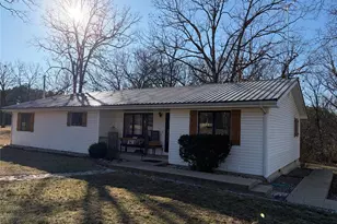 13915 Maple Ln, Plato, MO 65552 - Photo 3
