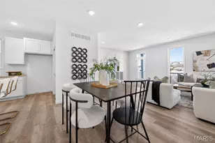 238 Marais Temps Clair Way, Saint Charles, MO 63301 - Photo 13