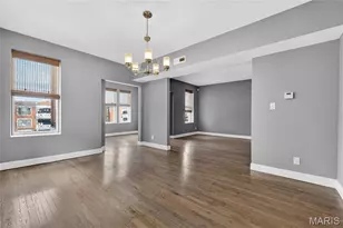 5544 Waterman Blvd, Saint Louis, MO 63112 - Photo 9