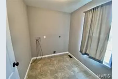 27508 Forest Ridge Drive, Warrenton, MO 63383 - Photo 11
