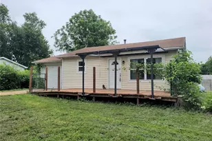 676 Lynn Ln, Lonedell, MO 63060 - Photo 1