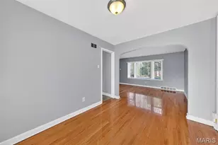 1102 Thatcher Ave, Dellwood, MO 63135 - Photo 13