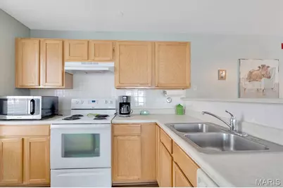 104 Brandy Mill Circle #21A, High Ridge, MO 63049 - Photo 5