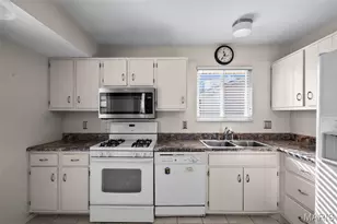 946 Tree Trails Ln, Fenton, MO 63026 - Photo 11