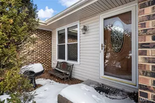 946 Tree Trails Ln, Fenton, MO 63026 - Photo 3