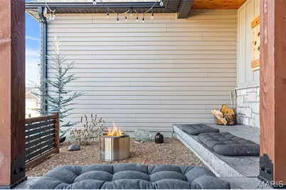 136 Valley Brook Court, Washington, MO 63090 - Photo 5