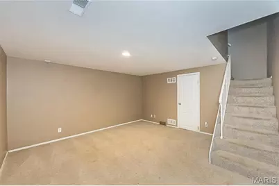 1212 Clarkson Court #1212, Ballwin, MO 63011 - Photo 15