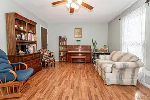 1705 E 9th St, Washington, MO 63090 - Photo 5