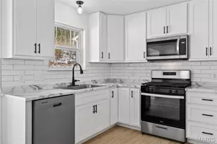 5709 Portsmouth Ln, House Springs, MO 63051 - Photo 17