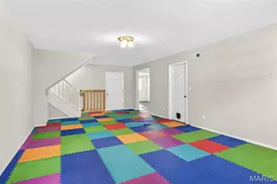 284 Brightfield Dr, Ballwin, MO 63021 - Photo 35