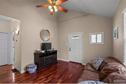 7615 Folk Avenue, Saint Louis, MO 63143 - Photo 3