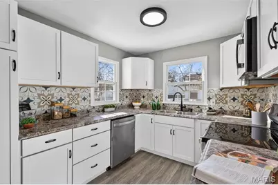 2639 Louis Avenue, Brentwood, MO 63144 - Photo 17