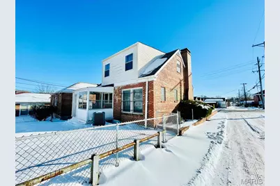 1439 McLaran Avenue, Saint Louis, MO 63147 - Photo 11
