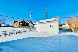 1439 McLaran Ave, Saint Louis, MO 63147 - Photo 9