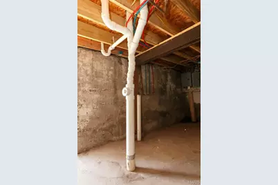 1402 Granville Place, Saint Louis, MO 63112 - Photo 17