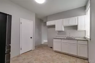 1402 Granville Pl, Saint Louis, MO 63112 - Photo 13