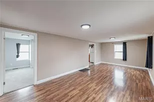 19701 Old Jamestown Rd, Florissant, MO 63034 - Photo 5