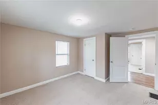 19701 Old Jamestown Rd, Florissant, MO 63034 - Photo 11