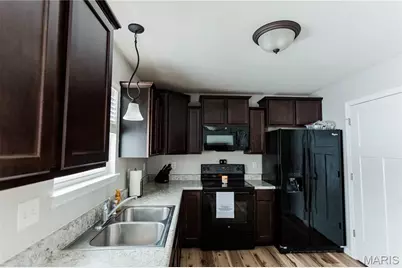 2320 Central Park Drive, Troy, MO 63379 - Photo 7