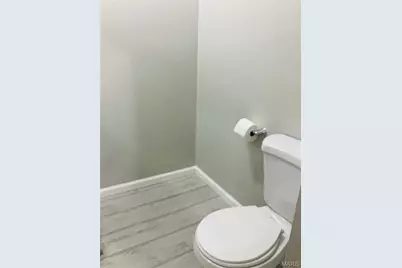 7546 Hazelcrest Drive, Hazelwood, MO 63042 - Photo 17