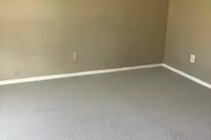 7546 Hazelcrest Dr, Hazelwood, MO 63042 - Photo 7