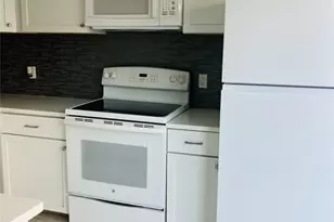 7546 Hazelcrest Dr, Hazelwood, MO 63042 - Photo 21