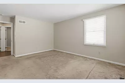 2612 White Manor Court, Saint Louis, MO 63114 - Photo 29