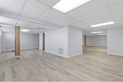 2612 White Manor Court, Saint Louis, MO 63114 - Photo 47