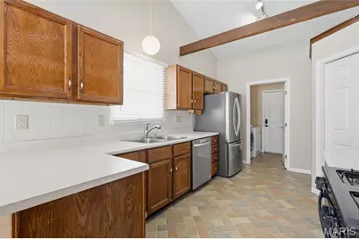 2612 White Manor Court, Saint Louis, MO 63114 - Photo 19