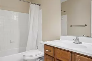 2612 White Manor Ct, Saint Louis, MO 63114 - Photo 25