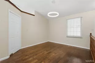 2612 White Manor Ct, Saint Louis, MO 63114 - Photo 5