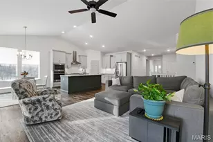 425 Cedar Breaks Ct, Foristell, MO 63385 - Photo 7