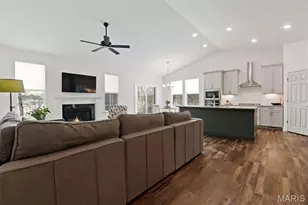 425 Cedar Breaks Ct, Foristell, MO 63385 - Photo 13