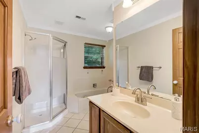 134 Rosebrook Drive, Hazelwood, MO 63031 - Photo 37