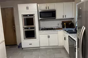 4308 Sulla Dr, Florissant, MO 63033 - Photo 3