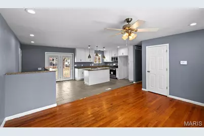 1283 Kingsford Drive, Florissant, MO 63031 - Photo 7