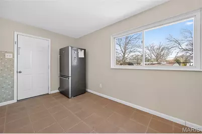 2233 Campus Drive, Saint Charles, MO 63301 - Photo 9