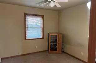 197 Old Springfield Rd, Bourbon, MO 65441 - Photo 7