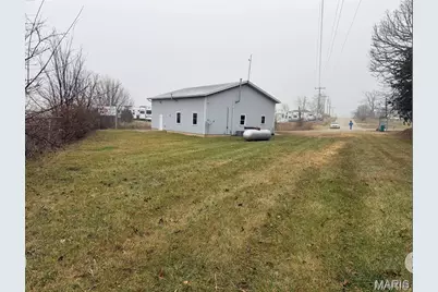 197 Old Springfield Road, Bourbon, MO 65441 - Photo 13