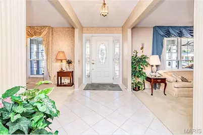 5355 Casa Royale Drive, Unincorporated, MO 63129 - Photo 5