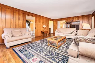 5355 Casa Royale Dr, Unincorporated, MO 63129 - Photo 13