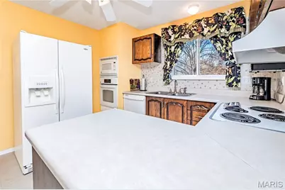 5355 Casa Royale Drive, Unincorporated, MO 63129 - Photo 17