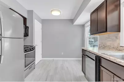 720 Babler Drive, Florissant, MO 63031 - Photo 9