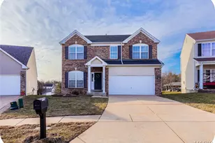 551 Fortress Ct, Saint Charles, MO 63303 - Photo 1