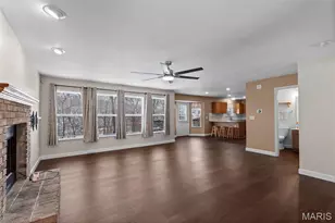 1082 Autumn Oaks Dr, Imperial, MO 63052 - Photo 9