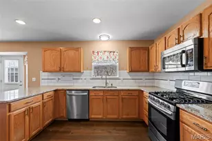 1082 Autumn Oaks Dr, Imperial, MO 63052 - Photo 17