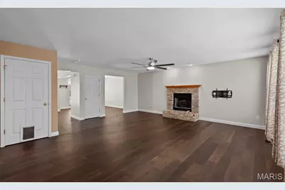 1082 Autumn Oaks Drive, Imperial, MO 63052 - Photo 9