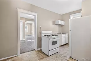 3526 Minnesota Ave, Saint Louis, MO 63118 - Photo 11