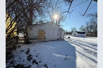 3669 Isolda Avenue, Saint Ann, MO 63074 - Photo 13