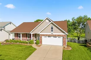 1455 Norwood Hills Dr, O'Fallon, MO 63366 - Photo 3